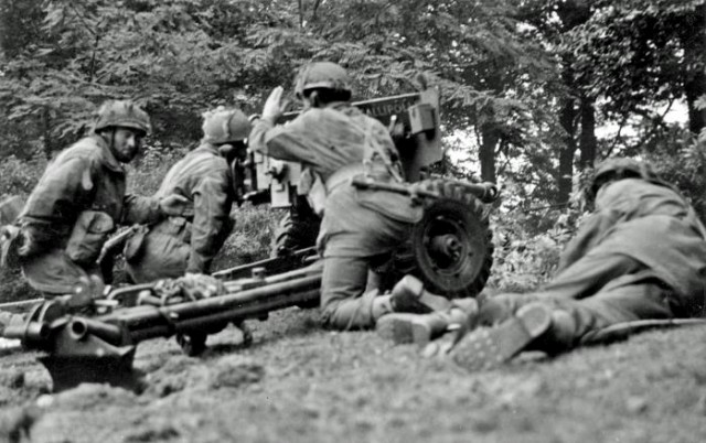 Arnhem_anti_tank_gun