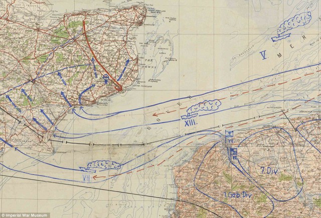 2C78D1D200000578-3239777-This_map_from_the_Imperial_War_Museum_detail_above_full_map_belo-a-3_1442602630369