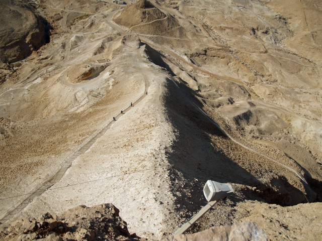 Great view of the Roman ramp from the fortifications. this really shows the height and length that the Romans had to march and transport their siege equipment. By David Shankbone CC BY-SA 3.0