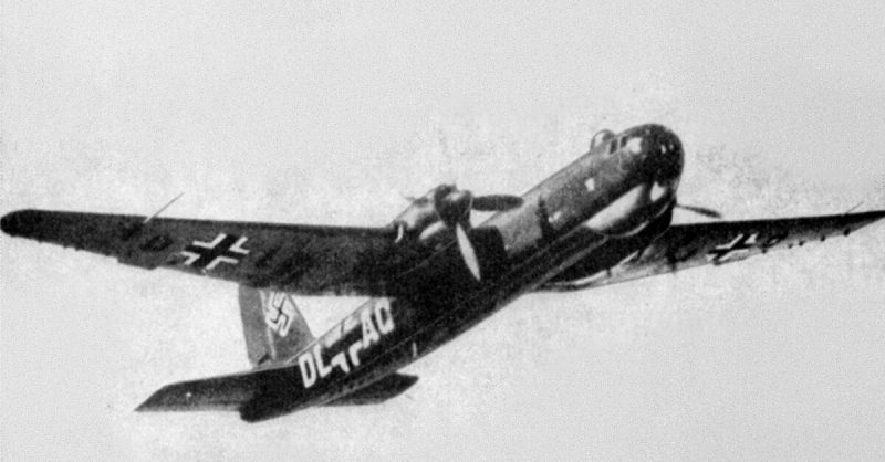 The second German pre-production Heinkel He 177A-02 Greif (DL+AQ) in flight.