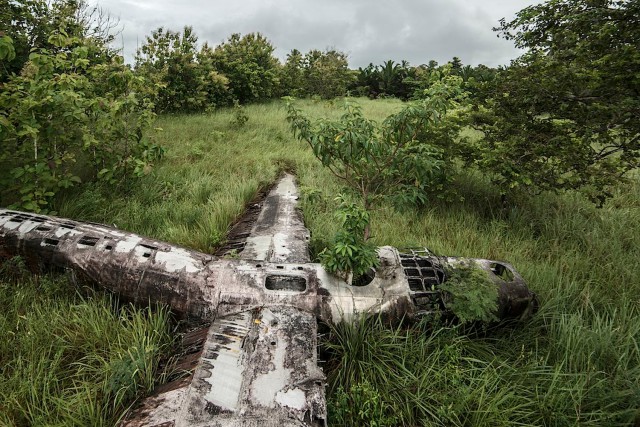 A B-24 Liberator that crashed on October 18, 1943, in Papua New Guinea. Nobody was killed in this crash.