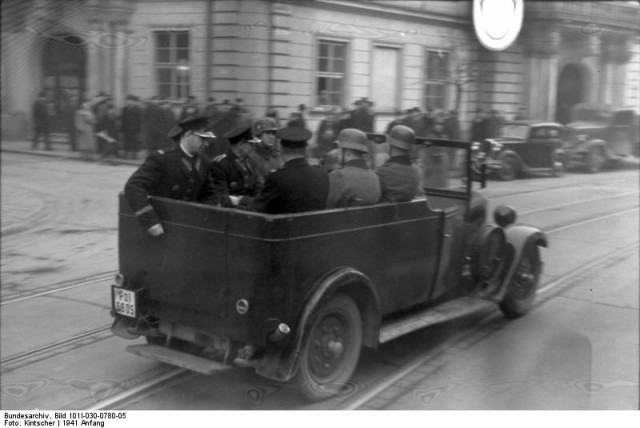Krakau, Razzia von deutscher und polnischer Polizei