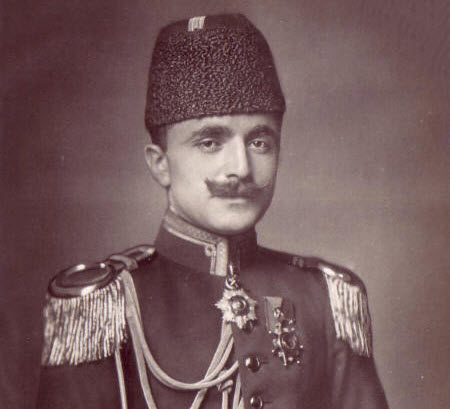 ENPER_PASHA_WARMINISTER