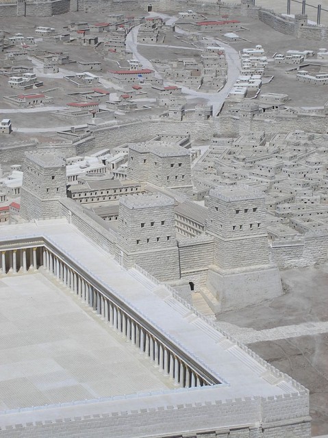 same model, with a view of the fortress