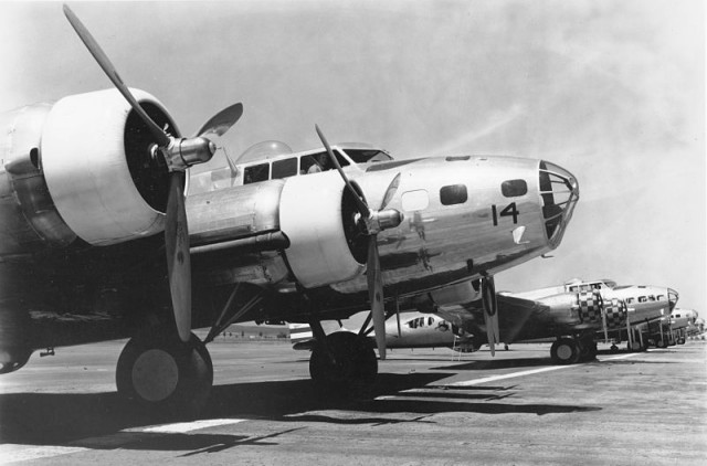 https://en.wikipedia.org/wiki/Boeing_B-17_Flying_Fortress Boeing 17B Flying Fortresses at Marchfield, California