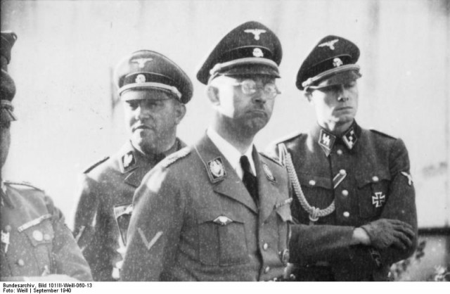 Himmler (center) Dietrich (left) and Peiper (right)
