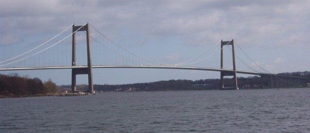 https://en.wikipedia.org/wiki/Little_Belt Taken on 11 April 2004, the New Little Belt Bridge spans the Little Belt between Jutland and Funen Island