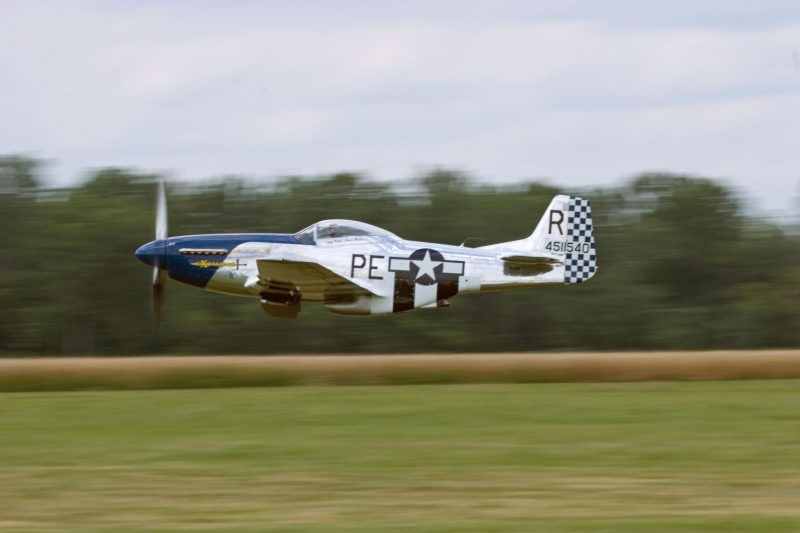<a href=https://commons.wikimedia.org/wiki/File:P-51D_Mustang_%22Excalibur%22.jpg>Photo Credit</a> 