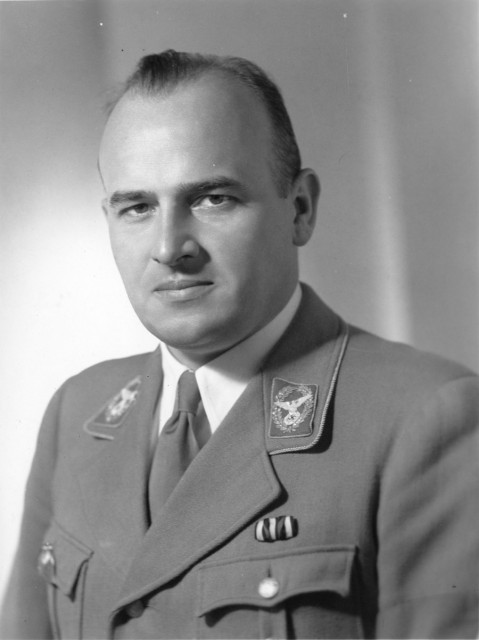 Hans Frank. By Bundesarchiv – CC BY-SA 3.0 de