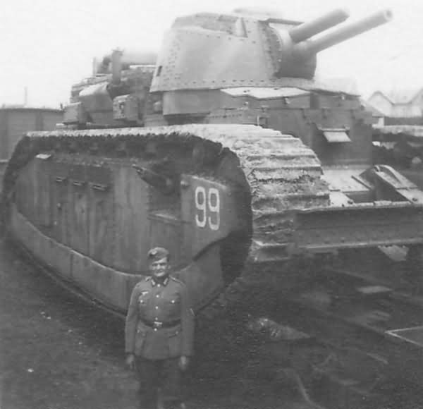 French super heavy tank Char 2C number 99 Champagne, Meuse 1940 (ex 51e Bataillon de Chars Lourds)