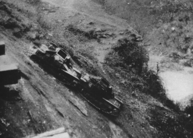 Destroyed tanks of the Italian division Murge.