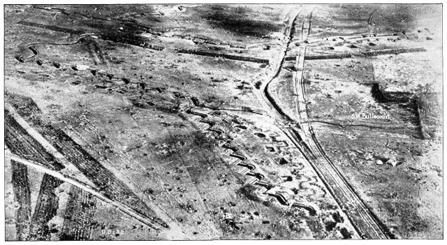 Hindenberg_line_bullecourt