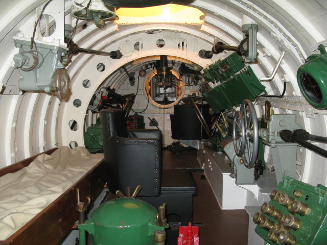 X_boat_interior