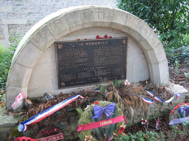 Ardenne Abbey memorial. By Burtonne CC BY-SA 3.0