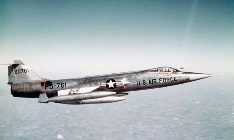 A U.S. Air Force Lockheed F-104A-10-LO Starfighter (s/n 56-0761) in flight. Note that the aircraft is equipped with an inflight refueling probe.