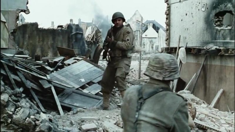 Top 10 Funniest Scenes from War Movies