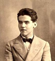 Lorca in 1914.