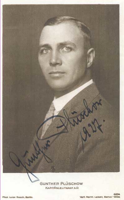 Gunther Plüschow in 1927.