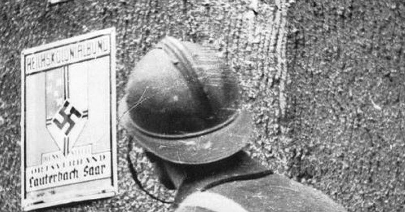 French soldier at the German village of Lauterbach in Saarland.  Hohum - CC BY-SA 3.0