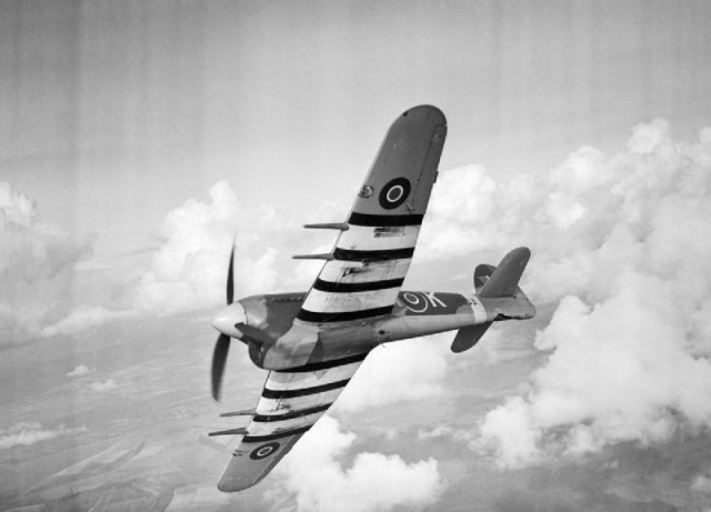 A Hawker Typhoon Mk IB (wikipedia)