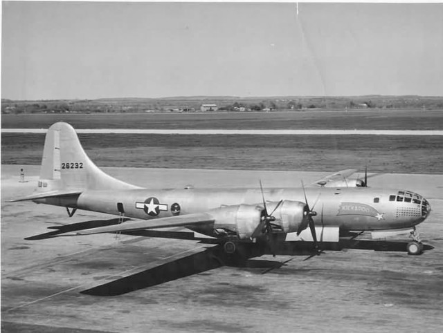 1462179005-7450-Boeing-B-29-Superfortress-2
