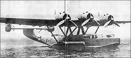 1464351507-7110-g-with-14-other-flying-boats