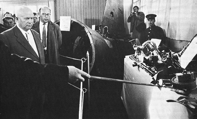 Soviet Premier Inspecting the remains of U-2 
