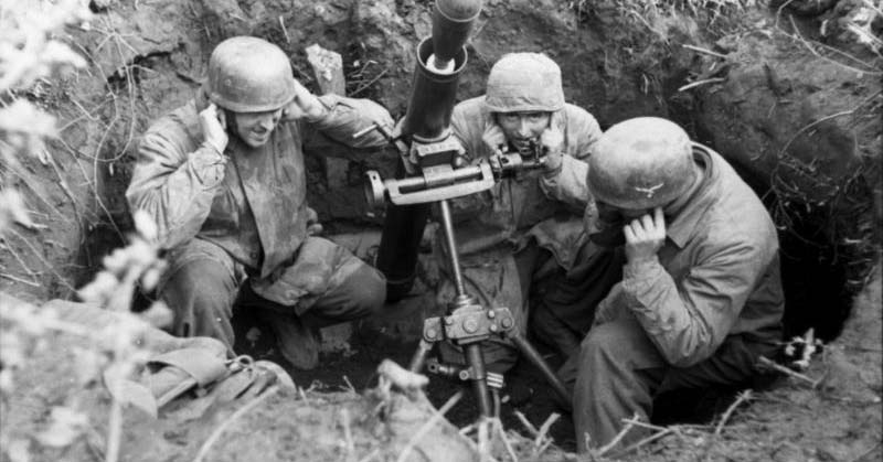 German paratroopers at Monte Cassino. By Bundesarchiv - CC BY-SA 3.0 de