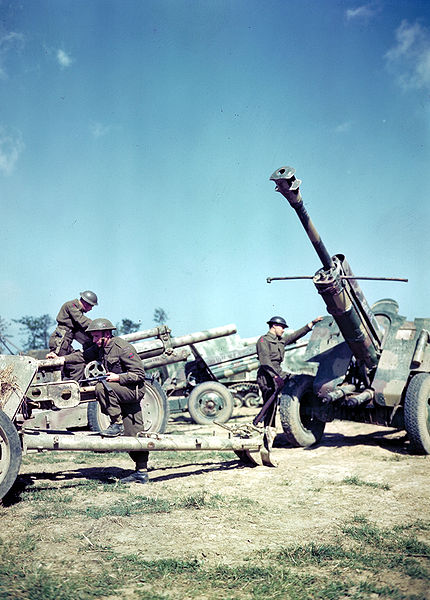 German (ex-Soviet) F-22 USV gun and others, captured by Allies in Summer 1944. (Archivesnormandie 1939-45, p004603)