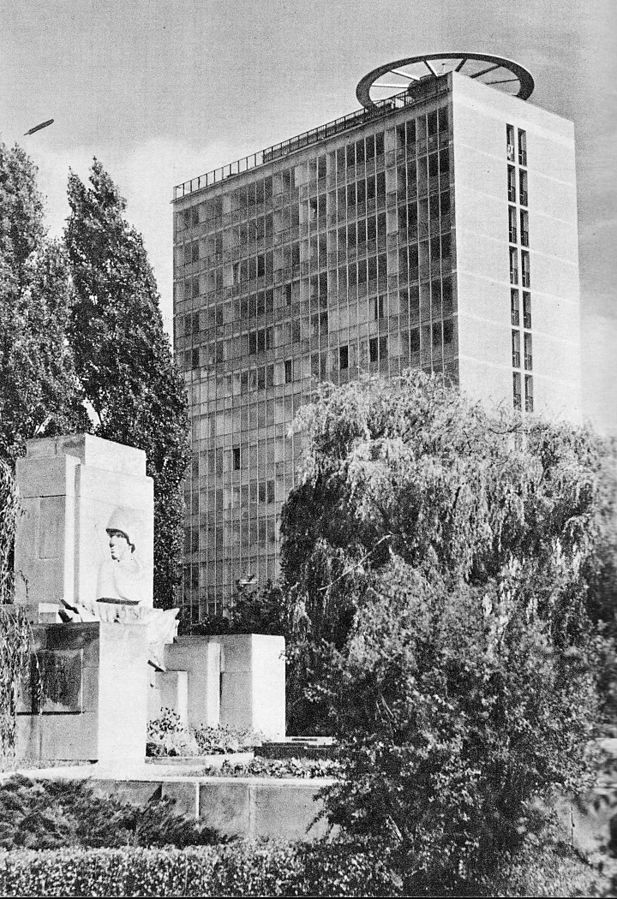 Polish Agency Looking to Remove Sovietera Monuments War History Online