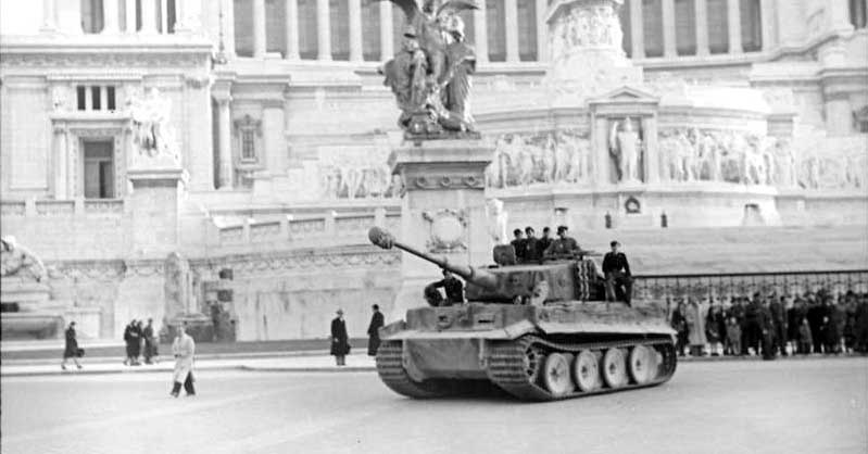 German tank in the streets of Rome. By Bundesarchiv - CC BY-SA 3.0 de