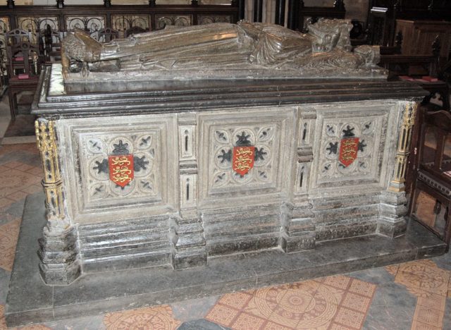 King John's tomb in Worcester Cathedral