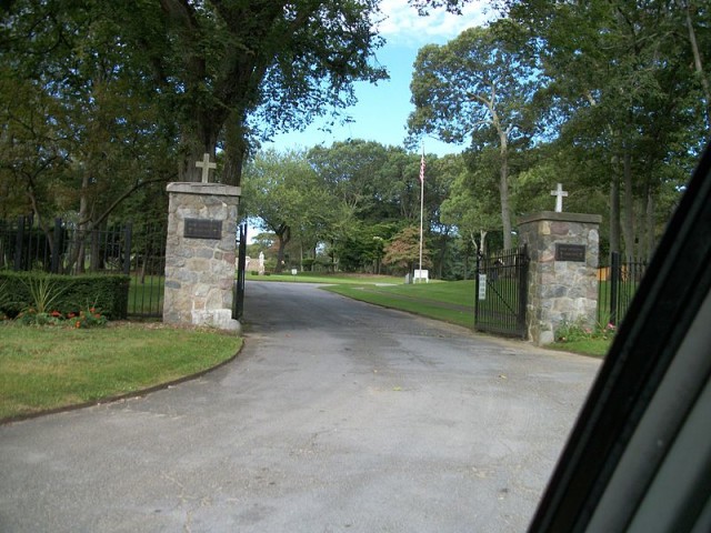 Main gate of the Holy Sepulchre Cemetery in Coram, New York Image Source: DanTD CC BY-SA 3.0