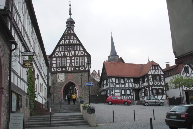 The old marketplace in the town of Oberursel. Wikipedia / dontworry / CC BY-SA 3.0