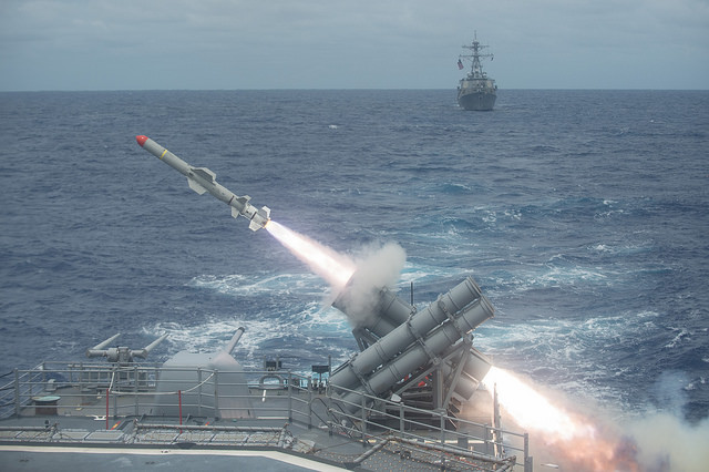 Harpoon anti-ship missile launched from the guided-missile cruiser USS Shiloh (CG 67) during a live-fire exercise off the coast of Japan. Image Source: CC BY 2.0 Official U.S. Navy Page/Flickr