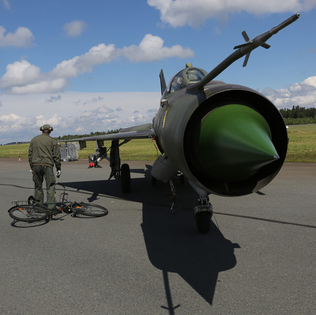 Finnish Air Force Mikoyan-Gurevich MiG-21 at Tour-de-Sky airshow at Kuopio, Finand. (Photo by Fyodor Borisov/Transport-Photo Images)