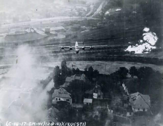 B-24 Liberator on Ploesti Raid [U.S. Air Force / Public Domain]