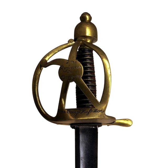 Straight sabre of the cavalry of Berne, early 19th century. Source: By Rama - Own work, CC BY-SA 2.0 fr, https://commons.wikimedia.org/w/index.php?curid=12131600