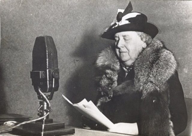 PD. Queen Wilhelmina of the Netherlands in Britain, reading a speech to her people back home over Radio Oranje in 1940 Image Source: Nationaal Archief / Public Domain