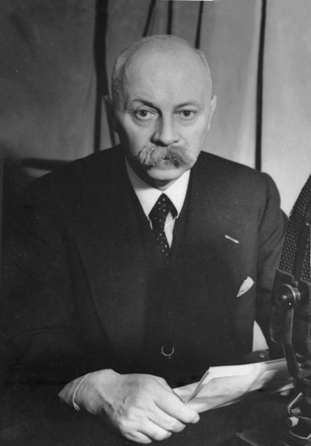 34th Prime Minister of the Netherlands, Pieter Sjoerds Gerbrandy in 1941 Image Source: Dutch National Archives CC BY-SA 3.0 nl