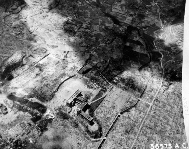http://ww2db.com/image.php?image_id=20342 Image by: C. Peter Chen / WW2DB / Public Domain