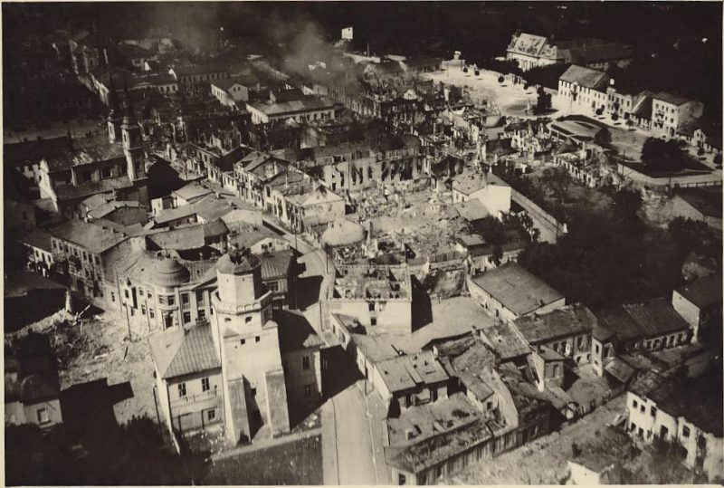 At the Start Of WW2, Nazi Germany Invaded Poland: These Are Pictures ...