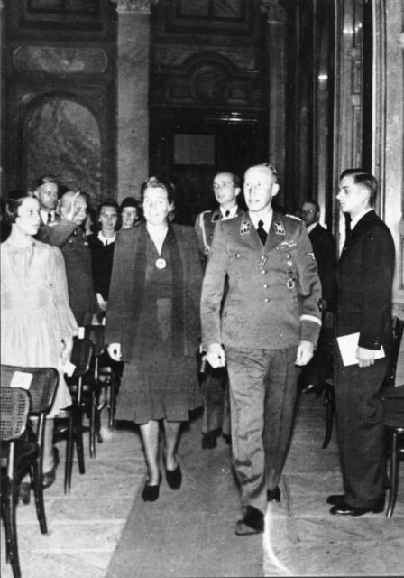 Heydrich and Lina von Osten. 