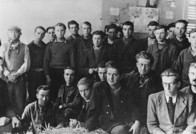 Resistant prisoners in France, 1940. Photo Credit.