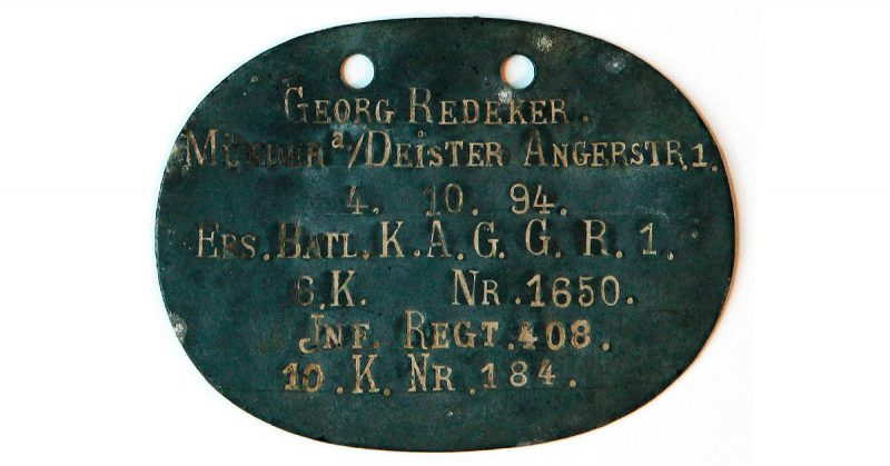 An example of a World War I German army dog tag. Source: Wikipedia/ Public Domain