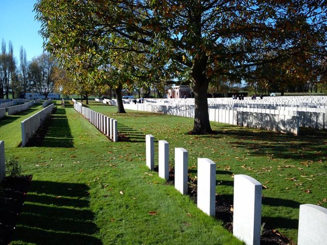 Lijssenthoek Miitary Cemetery. Wikimedia Commons/Cyan22 (Own work)/CC BY-SA 4.0 