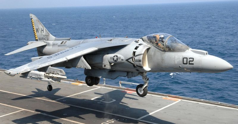 AV-8B Harrier of the USMC landing on Illustrious in 2007. 