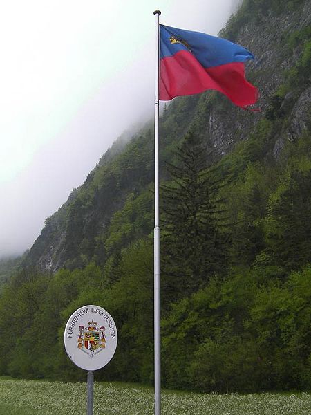 450px-switzerland_liechtenstein_border