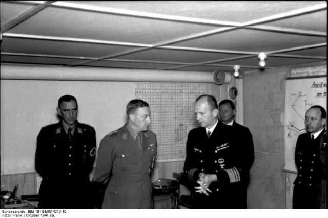 Karl Dönitz during war meeting (Bundesarchiv, Bild 101II-MW-4210-10 / Frank / CC-BY-SA 3.0 / Wikipedia)
