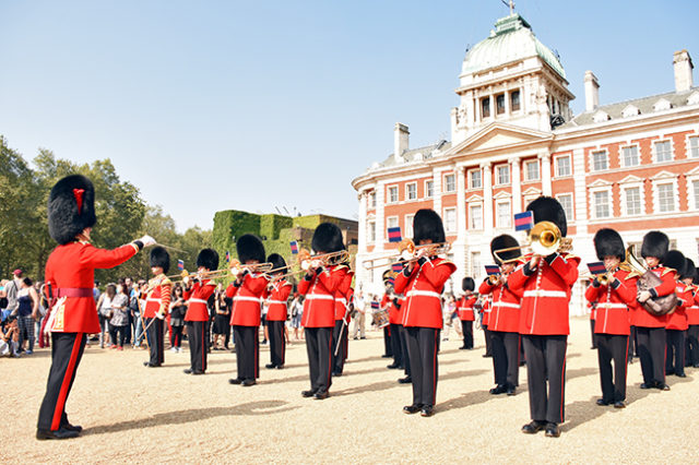 The Band of the Coldstream Guards play “My Boy Willie”.